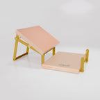 Linoldruckpresse Bulky Press von Dipilu aufgeklappt in gelb