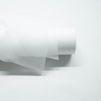 Eine Rolle mit Siebdruckgewebe in der Maschenweite 77T